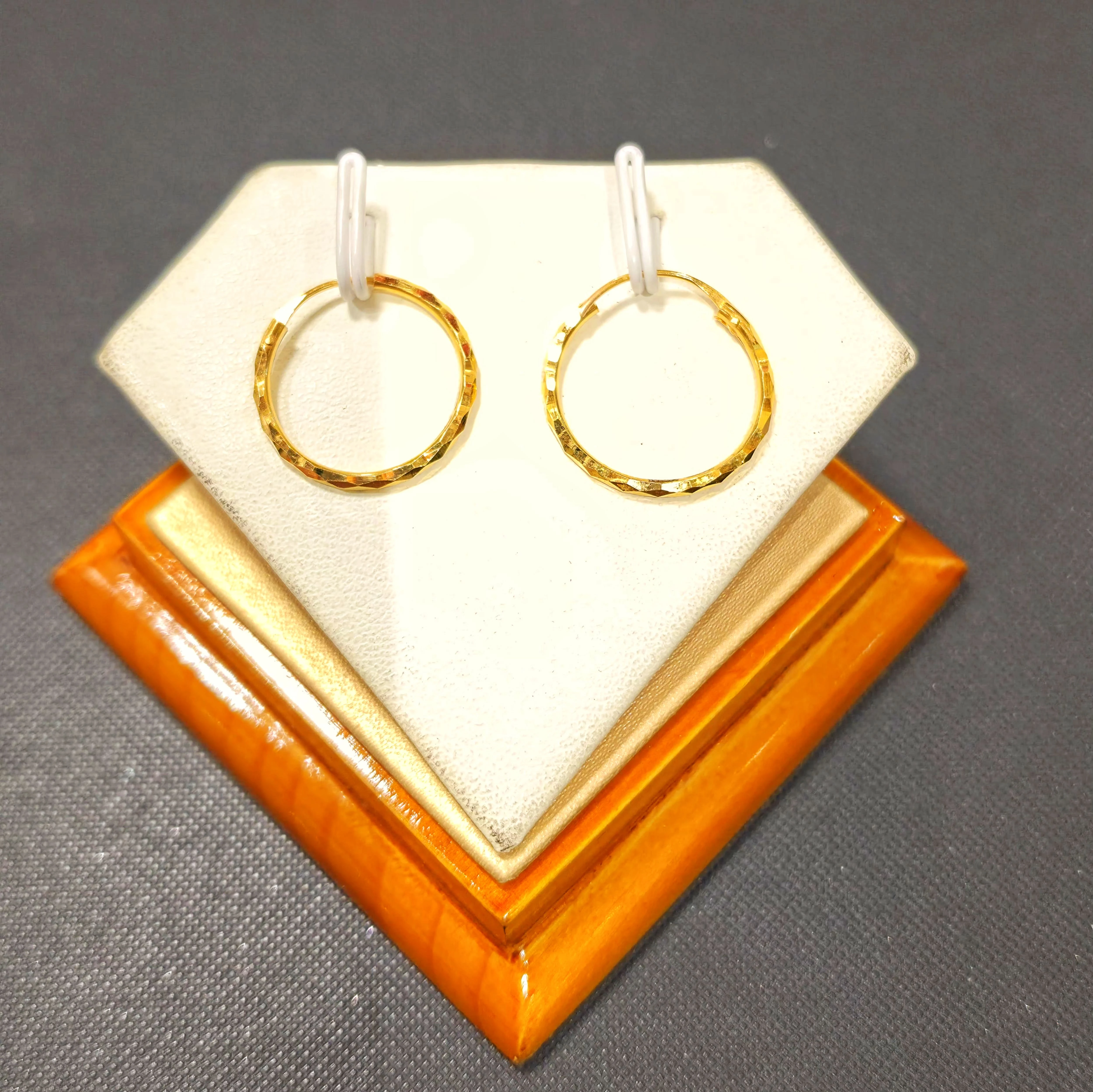 9KT MAKURI / BALI