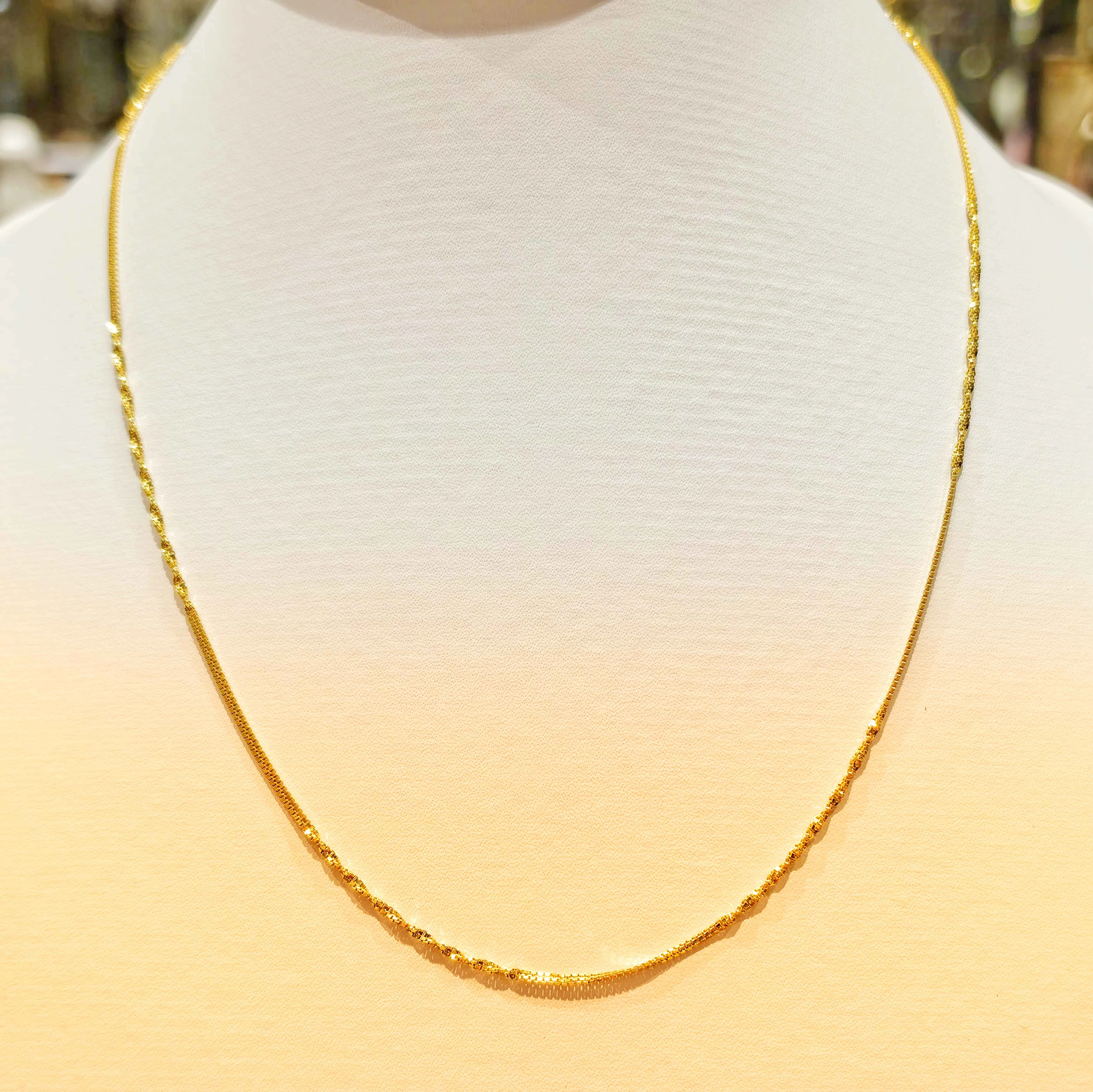 9KT KAMAL DISCO CHAIN