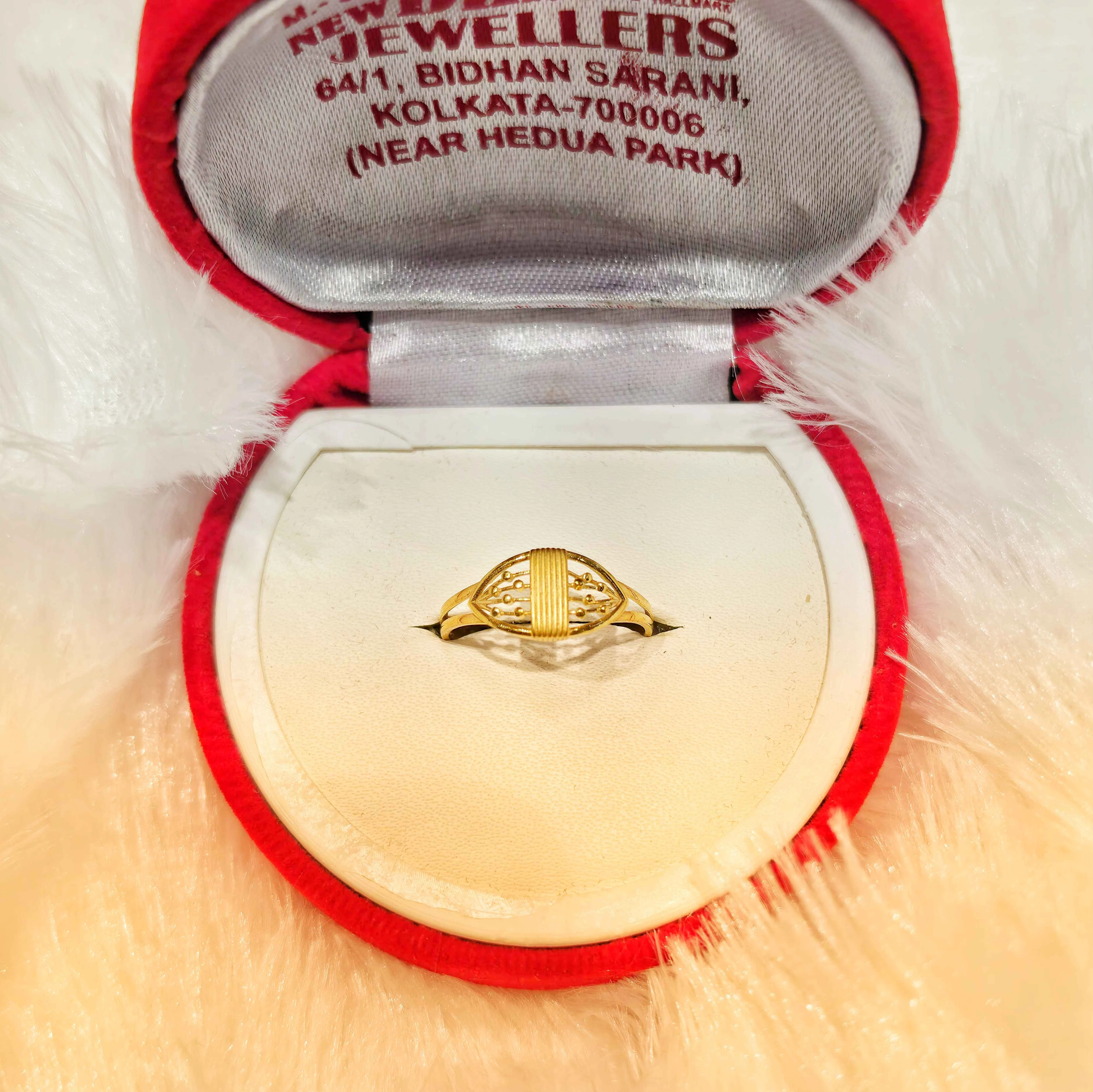 9KT RINGS