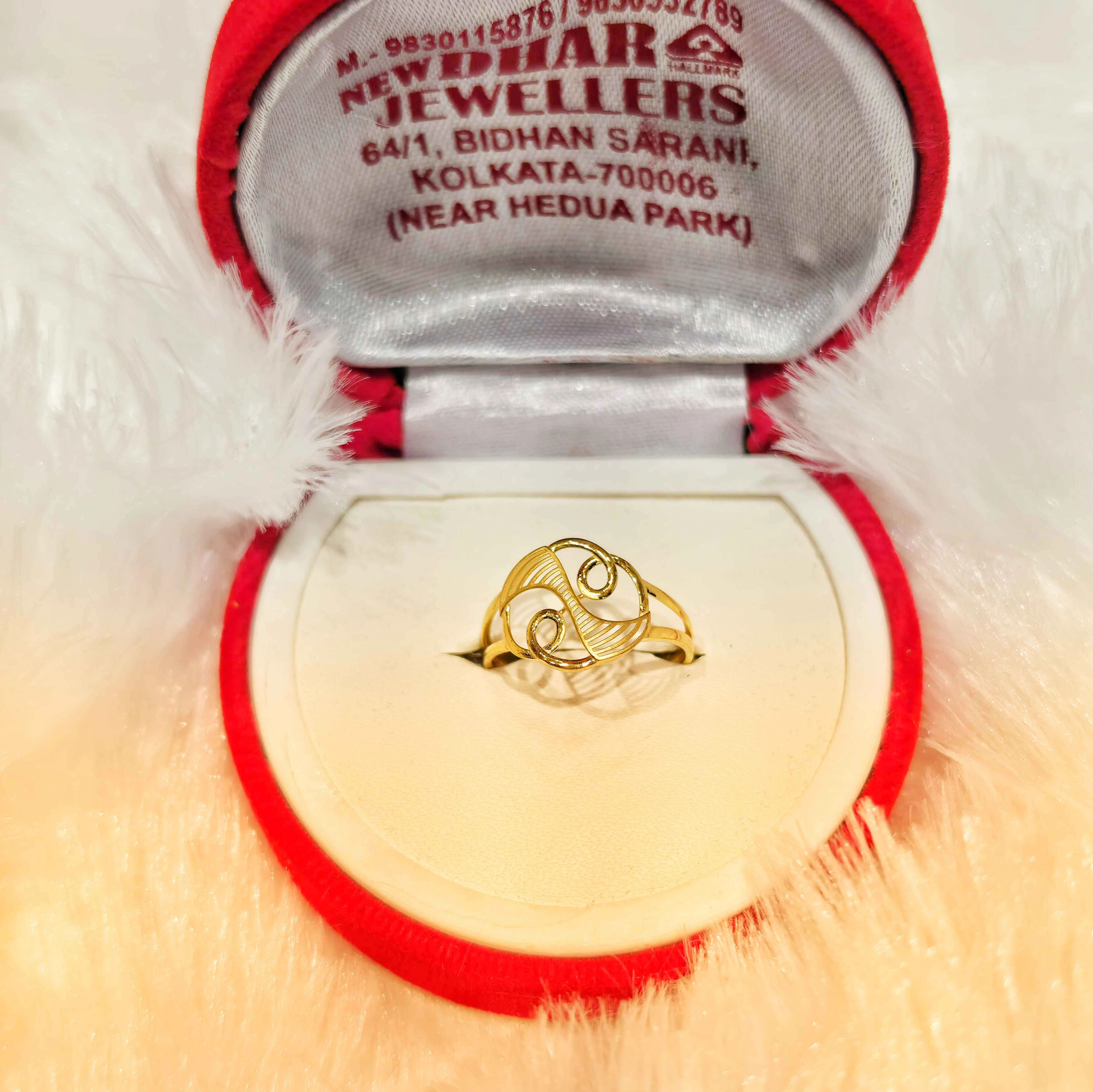 9KT RINGS