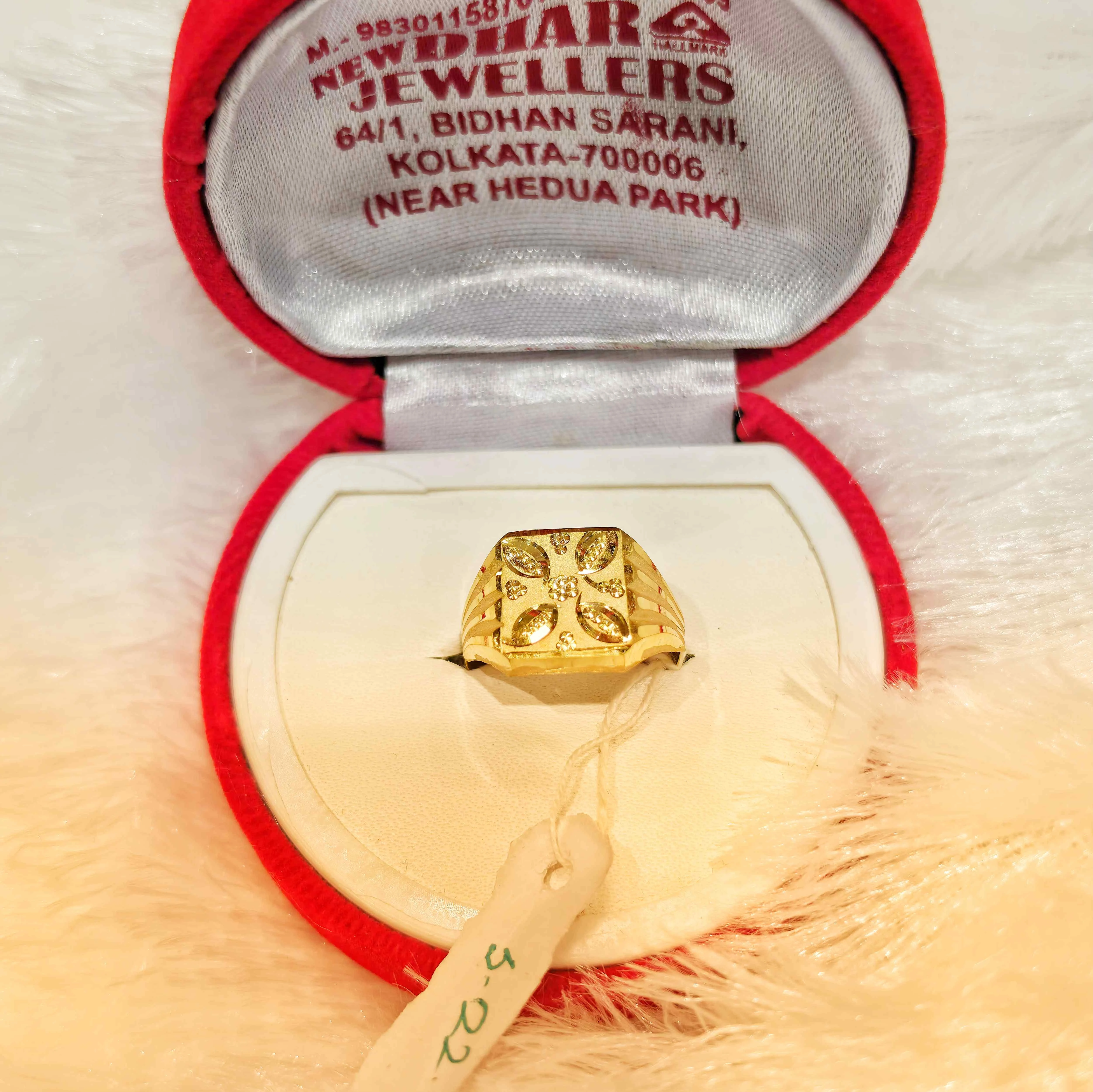 9KT RINGS